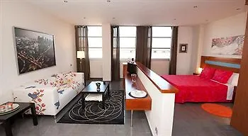 Ainb B&B Eixample-Muntaner Barcelona Hotel