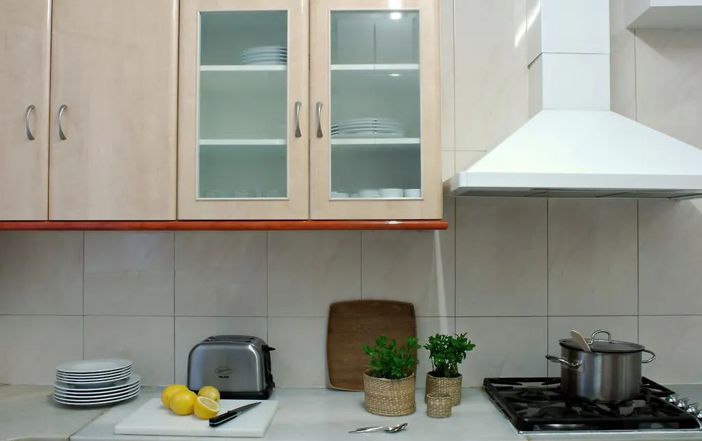 Ainb B&B Eixample-Muntaner Barcelona 2*,
