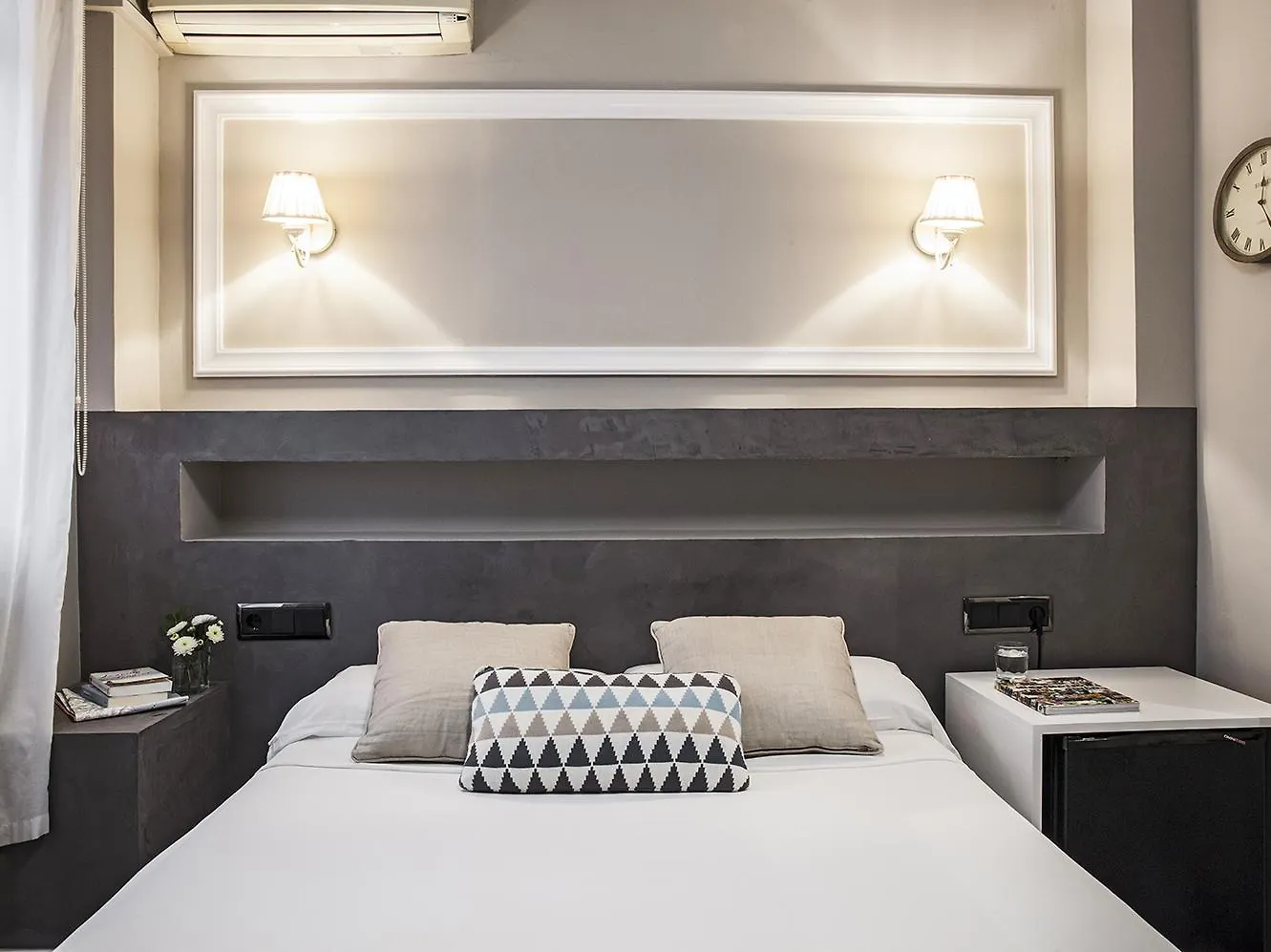 Ainb B&B Eixample-Muntaner Barcelona Hotel
